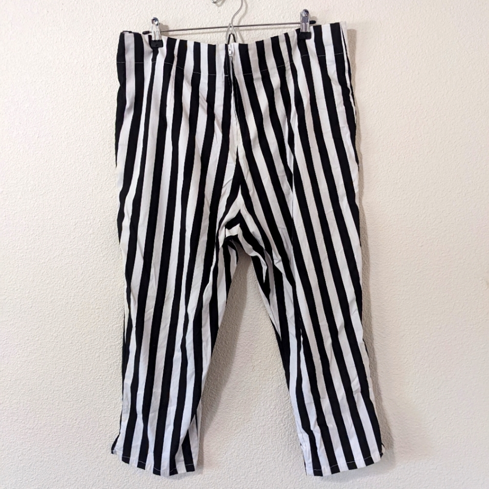 Hell Bunny Striped Pants- Size UK 4X